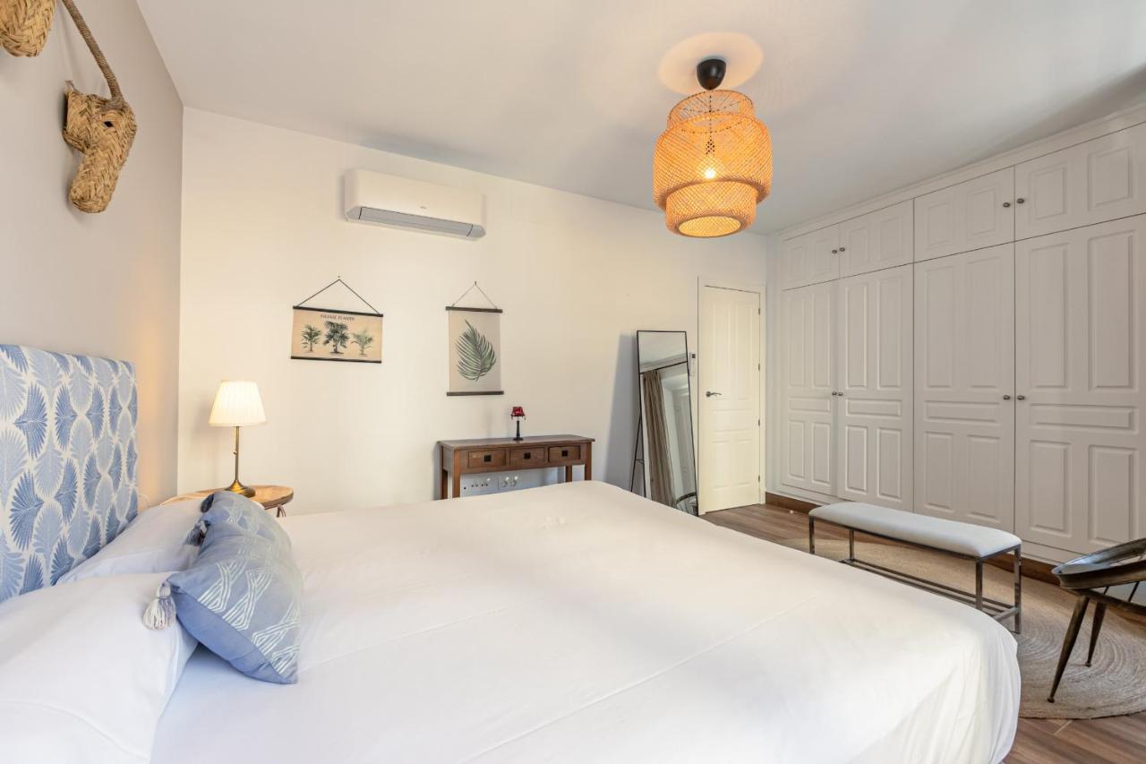 Green-Apartments Mansion Blue Catedral เซบีญา ภายนอก รูปภาพ